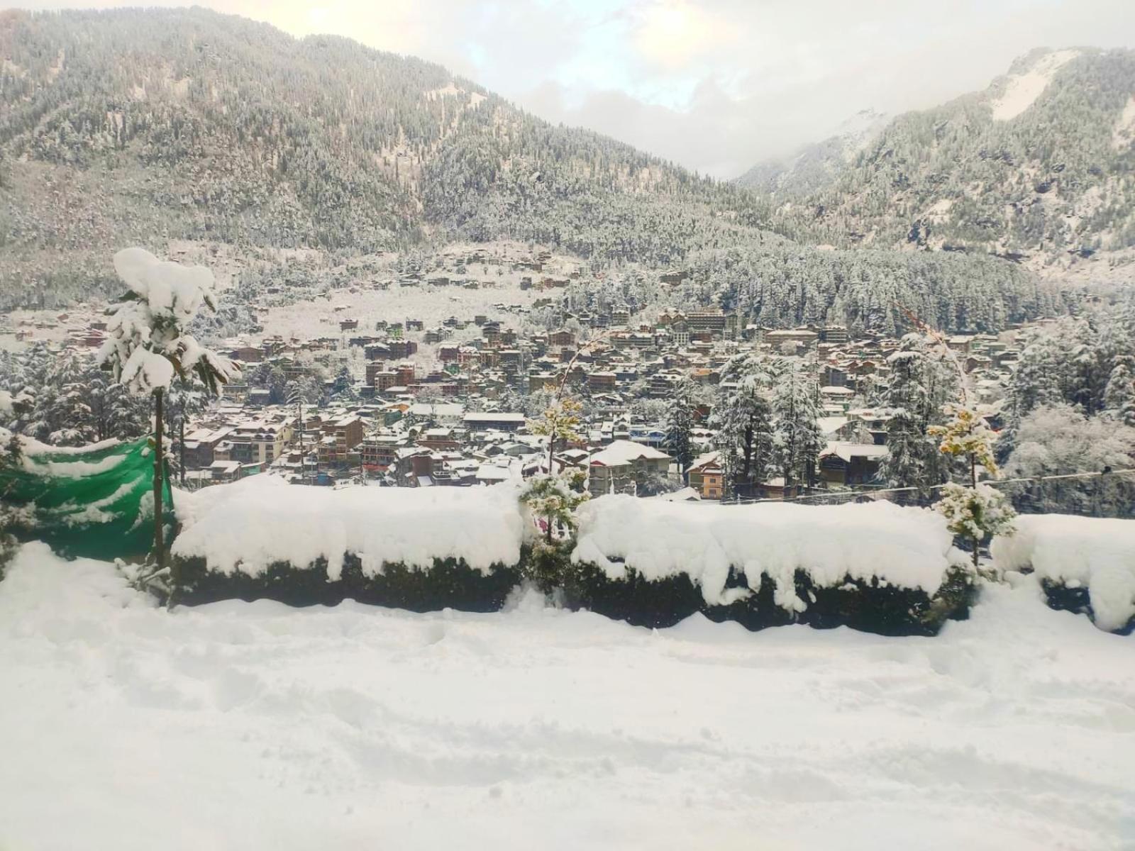 Villa Cupidtrails Himalayan Castle Manāli Esterno foto